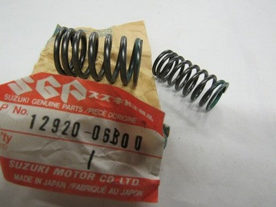 SUZUKI INTRUDER 1400  VALVE SPRINGS OEM   12920-06B00