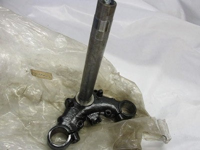 1 NOS Genuine KAWASAKI F5 350 Big Horn Lower Triple Clamp Steering Stem OEM NEW