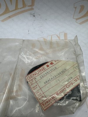 Kawasaki NOS NEW 11034-3516 Brace Bracket
