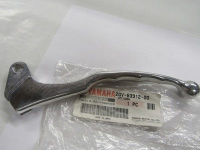 NOS Clutch Lever Left Yamaha Virago 125 97 250 98 1100 95-99    26v-83912