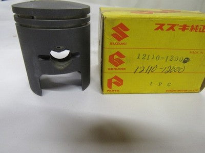 NOS Suzuki A100 AS100  GENUINE OEM PISTON STD 12110-12000