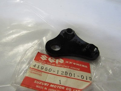 NOS  1991 1992 1993 1994 1995 SUZUKI DR650 LEFT REAR MOTOR MOUNT 41950-12D01-019