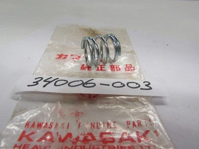 Kawasaki NOS NEW 34006-003 Footrest Peg Spring H2 Mach IV 750