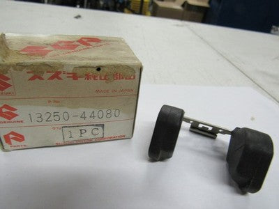 GS1000 GS750 GS850 GS1100 GS1150 GS550 GR650 MIKUNI CARBURETOR FLOAT 13250-44080