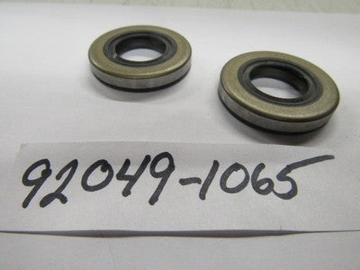 NOS Kawasaki Crankcase Oil Seal 20x40x7 KX80 KX125 KX60 92049-1065   SOLD AS 2