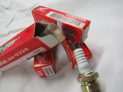 Honda Spark Plug (Br5Hs) 98076-55716   set of 4