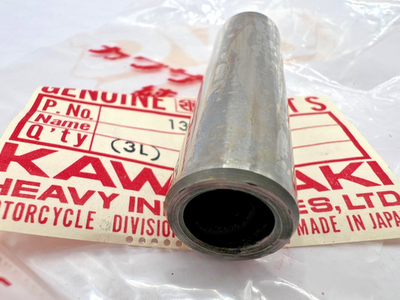 Kawasaki NOS NEW 13002-029 Piston Pin KZ KZ400
