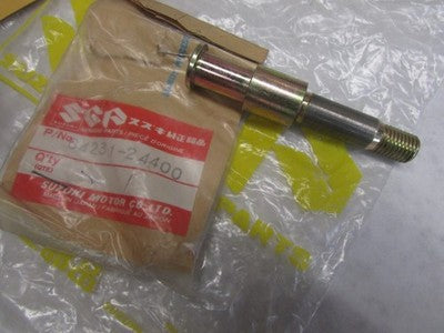 1 NOS Genuine Suzuki ALT LT 125 185 RR Brake Anchor Shaft Pin OEM 64231-24400
