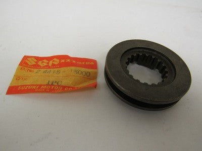 Suzuki NOS GT500, T500, 1968-77, 5th  Gear driven wheel ,  24415-15000