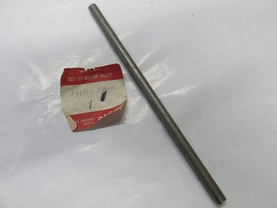 SUZUKI NOS OEM GT550 CLUTCH PUSH ROD  23111-34000