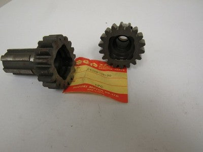 Suzuki TC90,TC100 1970-77    oem 4th  gear Driven P.N  24340-25100 you get 2