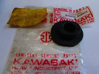 Kawasaki NOS NEW 23066-022 Rubber Damper KZ KZ1100 KZ1000 KZ900 KZ750 KZ650