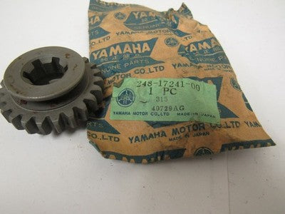 Yamaha OEM NOS transmission gear 248-17241-00 AT1 AT2 AT3 CT1 DT100