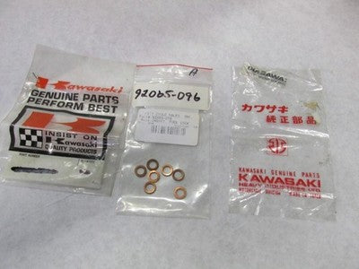 NOS Kawasaki KZ750 EX500 EN500 ZR1100 ZG1200 Petcock Gasket 92065-096  sold as 7