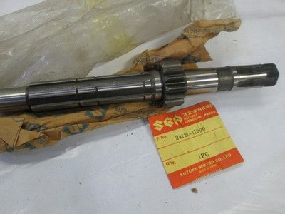 Suzuki T20 TC250 nos countershaft 1966-68 24121-11000