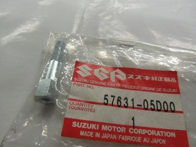 SUZUKI 57631-05D00 LEFT KNUCKLE COVER HANDLE SWITCH BOLT RMX250 DR250 350
