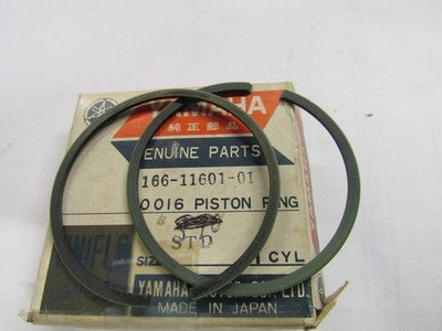 NOS Yamaha YL2 L2 L5T L5A Piston Ring Set STD Genuine     166-11601-01