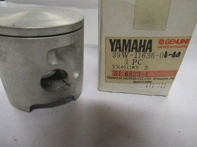 NOS 1983-1984M YAMAHA YZ125 NOS OEM 2ND OVER PISTON 39W-11636-01