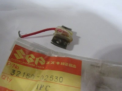 NOS SUZUKI  Sensor, Ignition Timing Fs50 1981   32150-02530