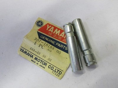 NOS Yamaha CS5 LS2 RD125 RD200 PAWL HOLDER AXLE 307-18188-00-00  sold as 2