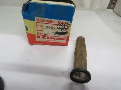 Kawasaki NOS NEW 16097-1053 Oil Filter Assy VN VN750 Vulcan