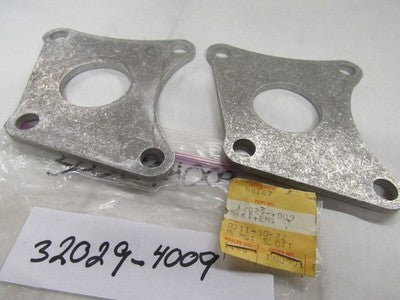 NOS OEM  Kawasaki KDX250 Engine Mount Brackets NEW   32029-4009
