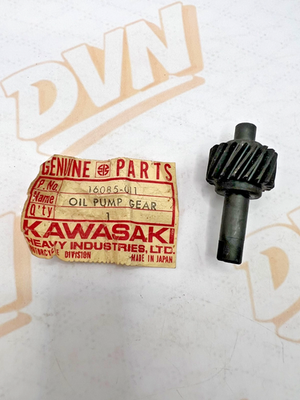 Kawasaki NOS NEW 16085-011 Oil Pump Gear H1 H2 KH KH500 Mach IV Mach III