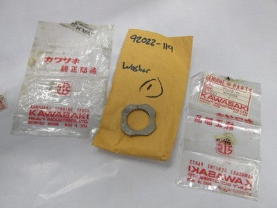 Kawasaki NOS NEW 92022-119 Thrust Washer H1 S1 S2 S3 KH KH400 KH250 Mach II