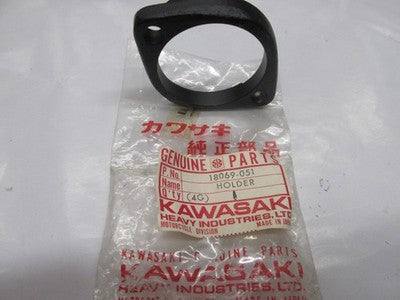 KAWASAKI F7 KE EXHAUST FLANGE HOLDER NOS OEM PT # 18069-051