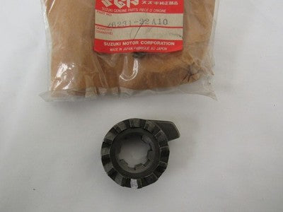 SUZUKI TS185 TS250 TS400 RL250  KICK START ratchet 26231-22A10