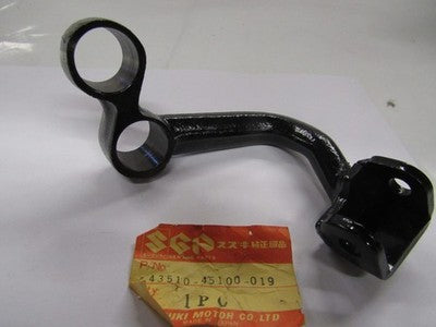 NOS Suzuki OEM Front RIGHT  Footrest Bar 1979 GS850  43510-45100-019