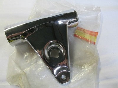 Suzuki GS750L   1980-81  nos headlamp bracket set 51530-45100 51540-45210