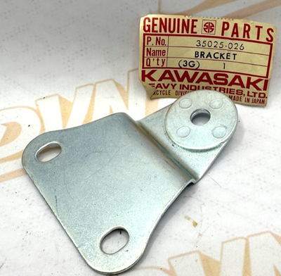 Kawasaki NOS NEW P# 35025-026 Rear Fender Bracket F7 175E Enduro