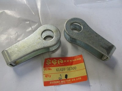 Genuine  NOS PAIR Suzuki GS700E 1983 1985   CHAIN ADJUSTER   61410-31300