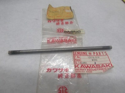 Kawasaki  13146-002 Neutral Switch Gasket A1 A7 C2 F3 F4 F5 F7 F8 F9   SOLD AS 2