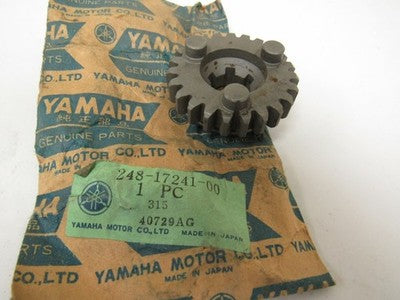 Yamaha OEM NOS transmission gear 248-17241-00 AT1 AT2 AT3 CT1 DT100