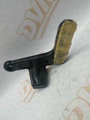 SUZUKI  QUADRUNNER 51242-24501 230 250 FRONT LEFT STEERING KNUCKLE 1985 1986