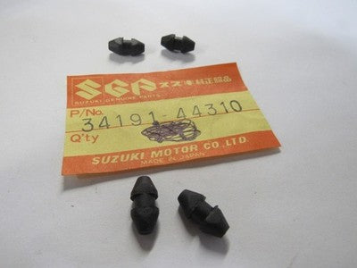 NOS  OEM ORIGINAL SUZUKI GS450 GS650 GS850 GS750 CUSHION 34191-44310 sold as 4