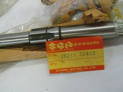 Suzuki DR370 400 SP370 400 nos kickstart shaft 78-80 26211-32403