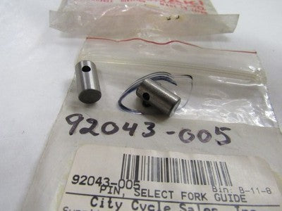NOS KAWASAKI MC1 G5 G4TR KE100 KM100 KH100 KICKSTARTER PAWL 92043-005  SOLD AS 2