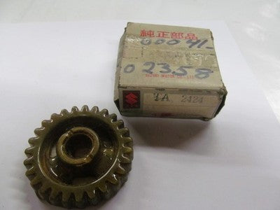 Suzuki T10 NO   S4th top gear   00041-02358