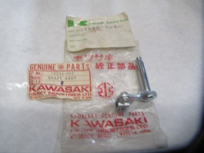 NOS Genuine Kawasaki Shift Lever Shaft Assembly G4TR KV 100 OEM 13234-002