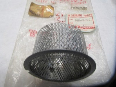 NOS OEM Kawasaki ZX750 GPz 750 Turbo Oil Filter 14043-1051