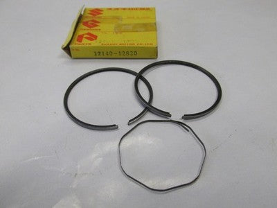 NOS NEW FACTORY OEM SUZUKI A100 AC100 AS100 PISTON RING SET 1.00 #12140-12820