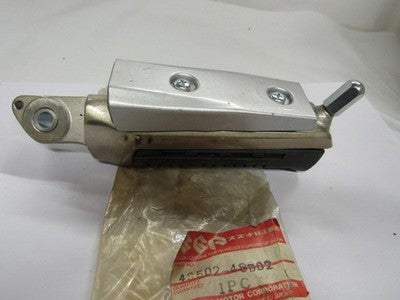 NOS Genuine Suzuki Front Left Footrest  43502-48B02 GSX1100 GSX1100F 88-92