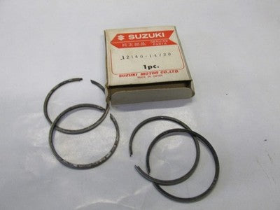 GENUINE NOS Suzuki T125 2nd over 1.0 size Piston Ring Set 1970 1971 12140-14720