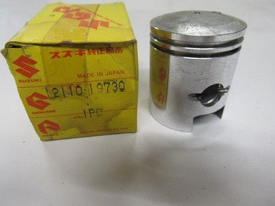 NOS Suzuki OEM Piston 1.00 1971-1974 TS50 1969 AS50 12110-19730