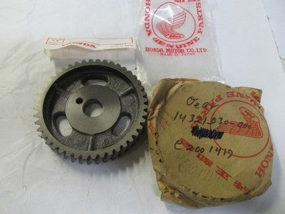Honda NOS Cam Gear CA200, CT200 OEM 14321-030-000 Obsolete C200 CM90
