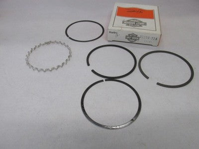 NOS OEM Harley Davidson Piston Ring Set P N 22360-57A  1972-82 XL