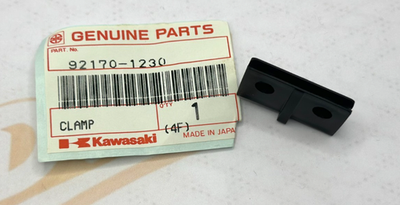 NOS Genuine Kawasaki Cowling Clamp Ninja ZX-6R ZX-7R ZX-7RR/ZX-9R 92170-1230